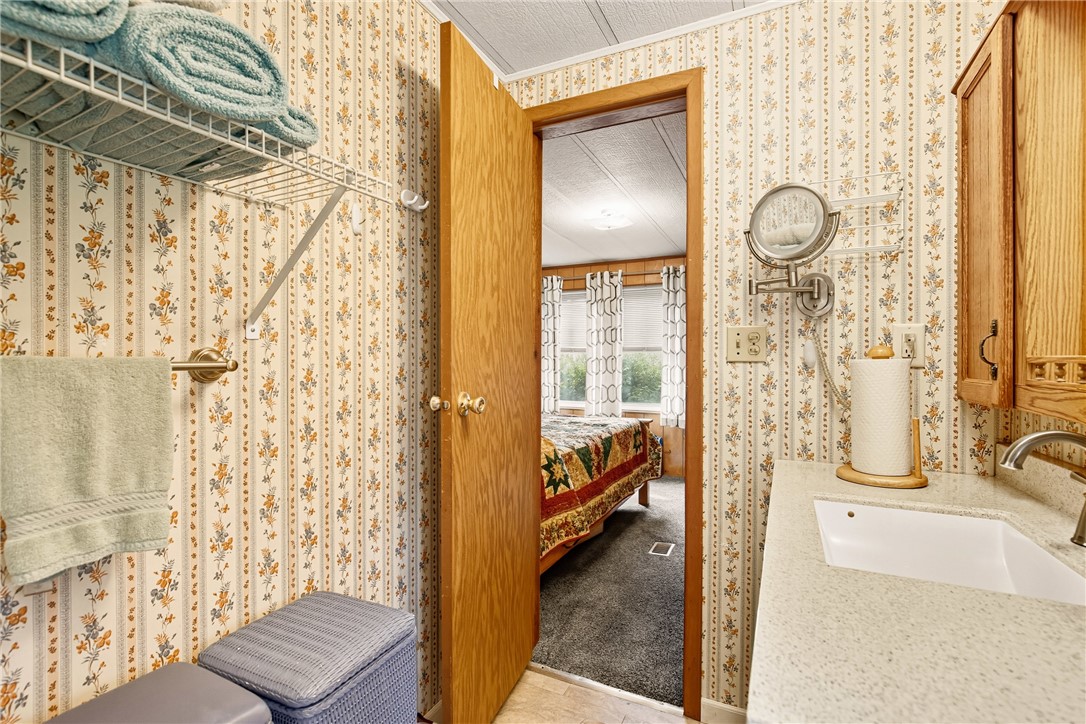 Summit Twp, Pennsylvania 15552, United States, 4 Bedrooms Bedrooms, ,2 BathroomsBathrooms,Residential,Active,223150