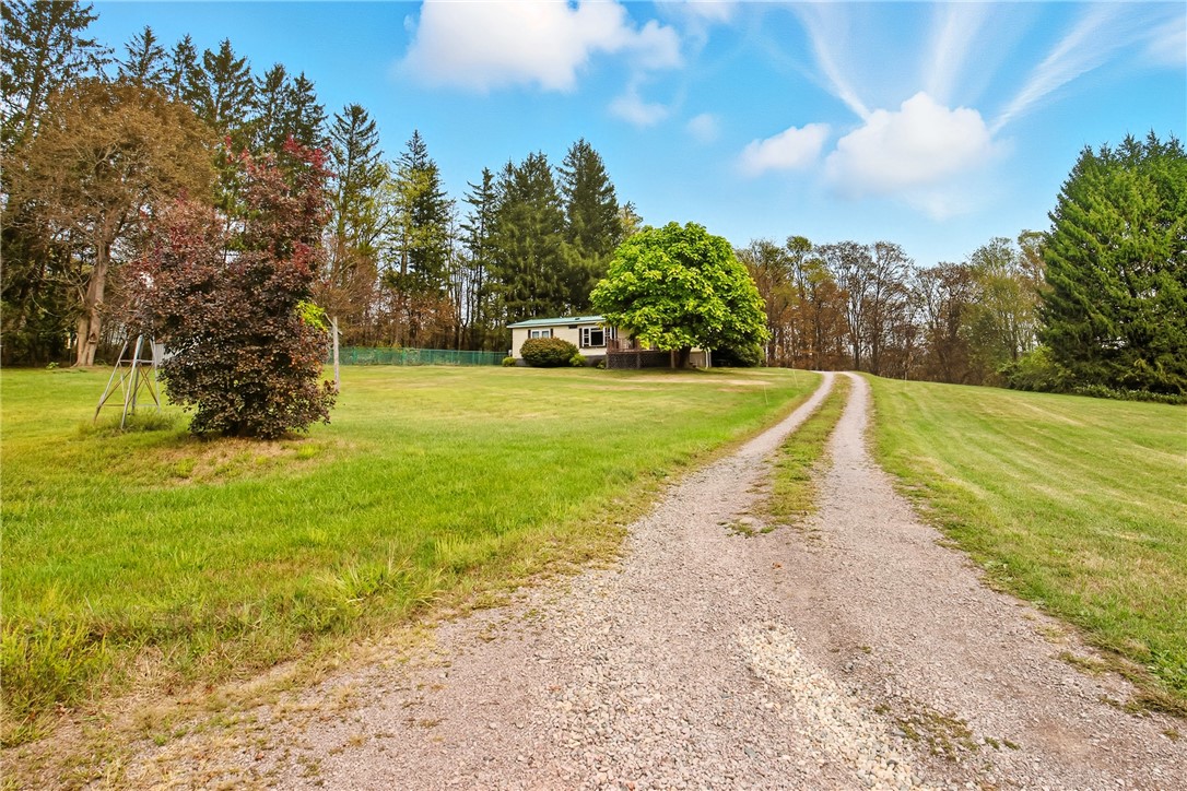 Summit Twp, Pennsylvania 15552, United States, 4 Bedrooms Bedrooms, ,2 BathroomsBathrooms,Residential,Active,223150