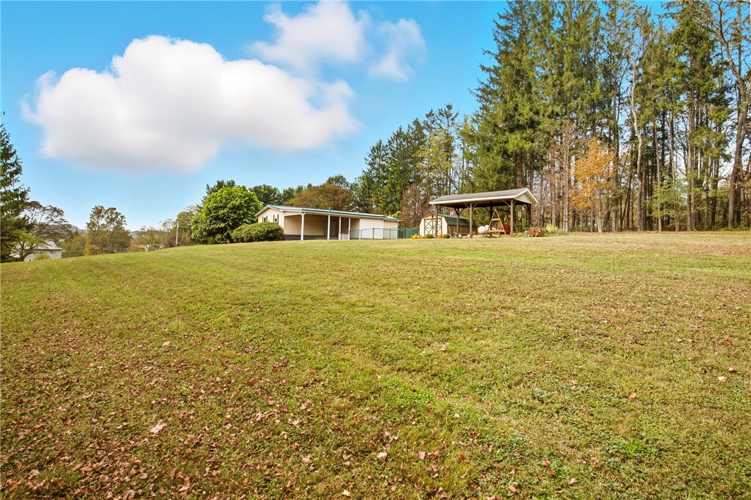 Summit Twp, Pennsylvania 15552, United States, 4 Bedrooms Bedrooms, ,2 BathroomsBathrooms,Residential,Active,223150