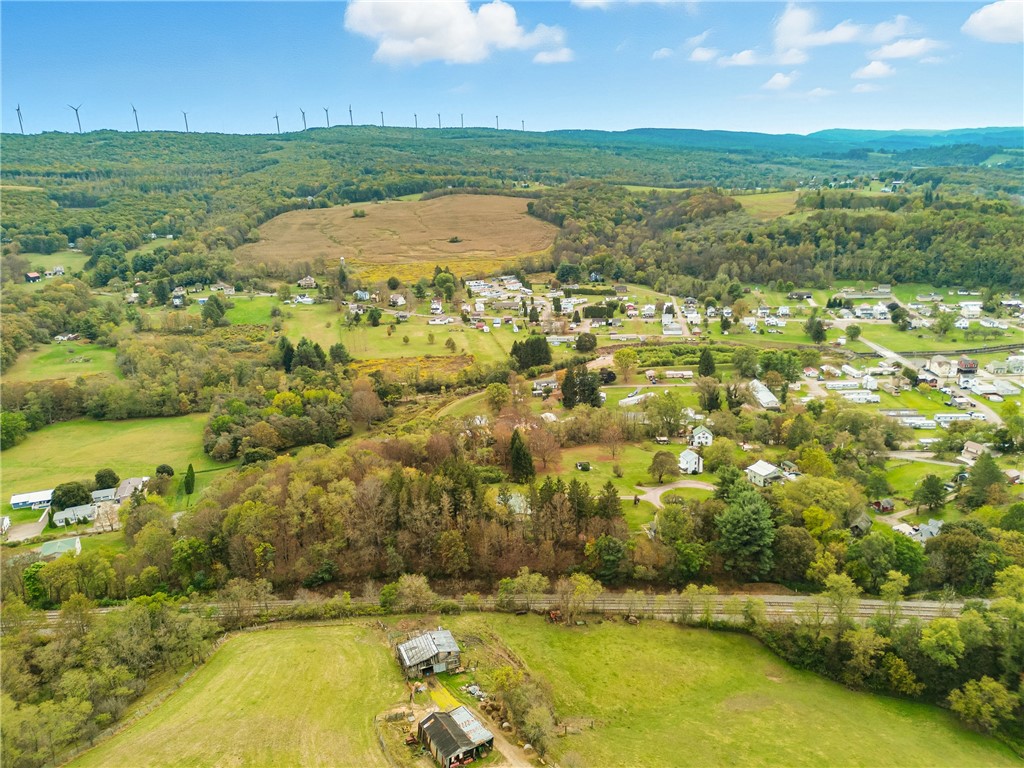 Summit Twp, Pennsylvania 15552, United States, 4 Bedrooms Bedrooms, ,2 BathroomsBathrooms,Residential,Active,223150