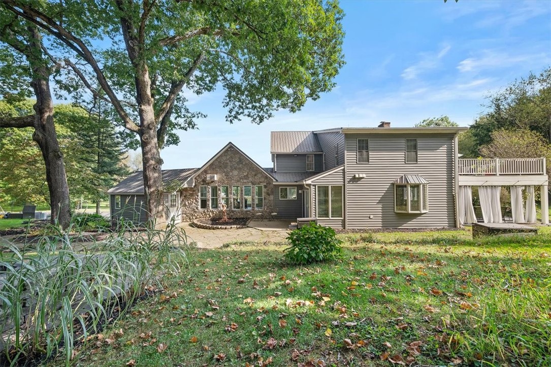 Forward Twp - But, Pennsylvania 16053, United States, 5 Bedrooms Bedrooms, ,5 BathroomsBathrooms,Residential,Active,43421