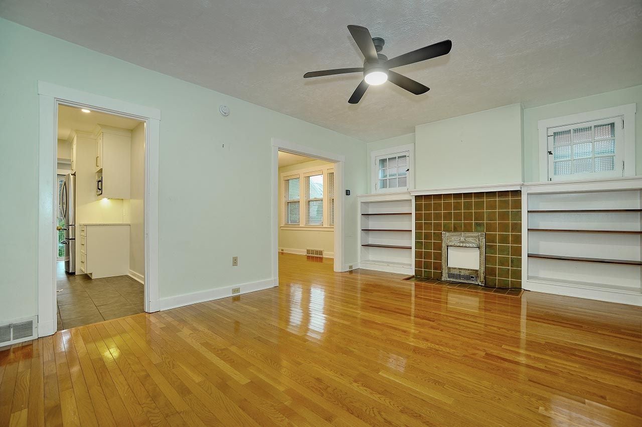 329 West Penn Place