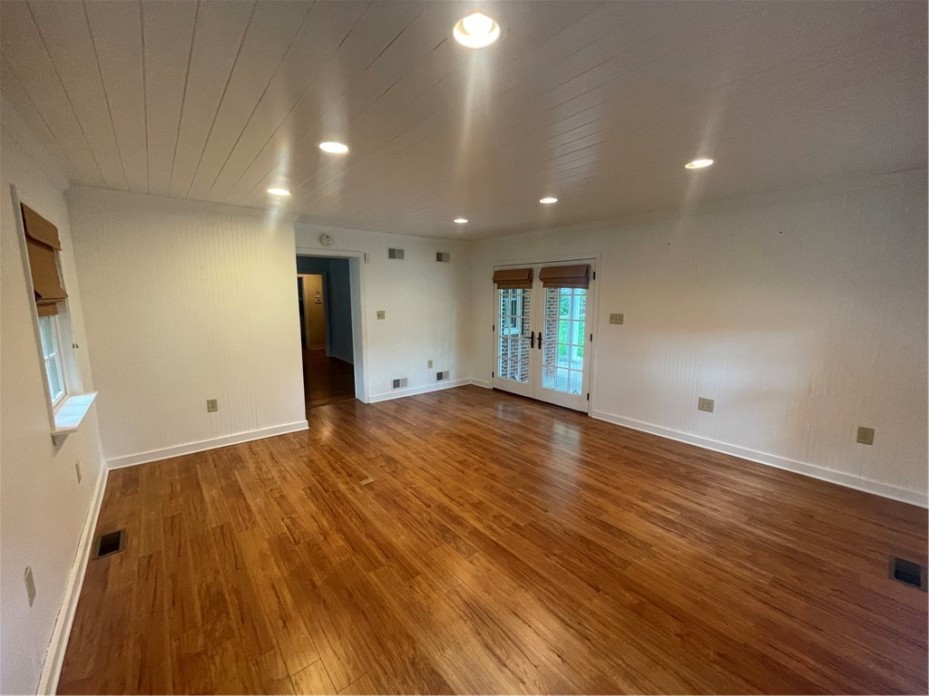 308 Summit Ave