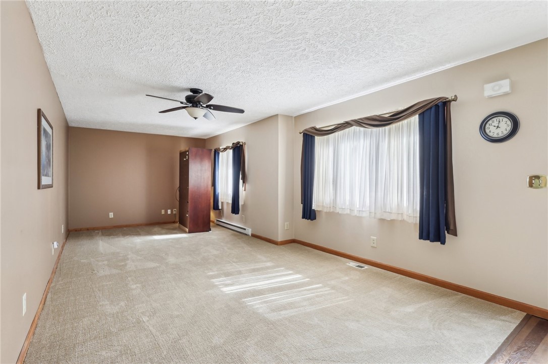 96 Concord Rd Rd, Hermitage, Pennsylvania image 2