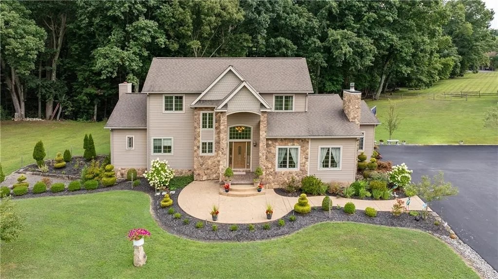 Photo 1 of 50 — 102 Mehard Ave B, Greenville Boro, PA 16125