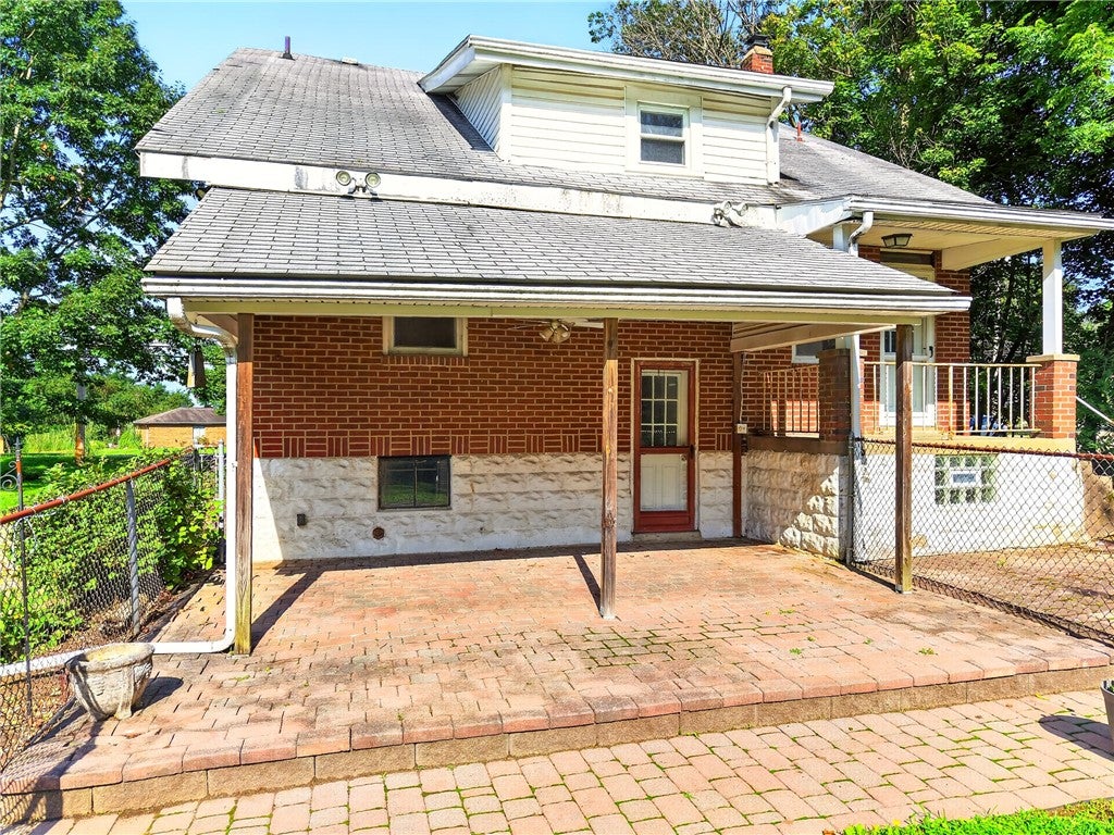 1818 Middle Rd
