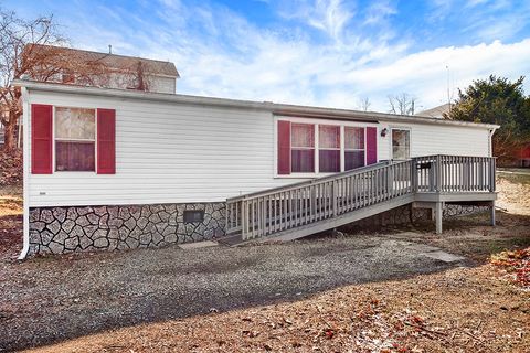 Mobile Home For Sale - 11 Columbus<br/> Fayette County, Belle Vernon, PA 15012
