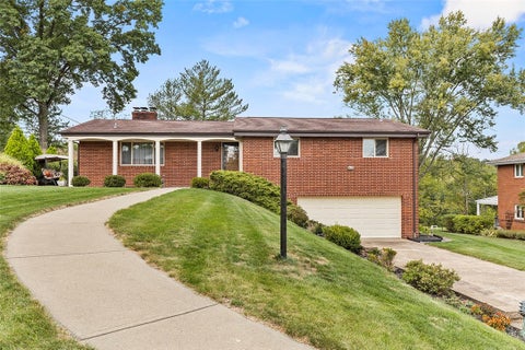 Photo for 2360 Willowbrook Rd