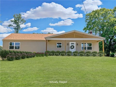 Photo for 1467 Savannah Rd