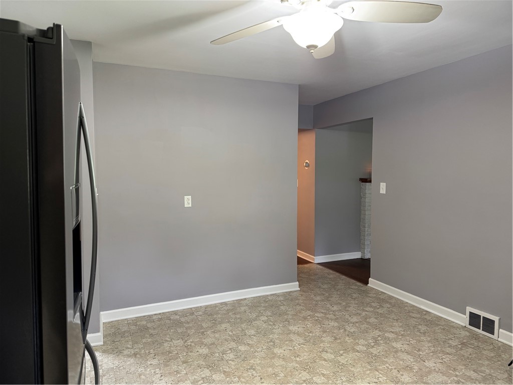 Union Twp - Law, Pennsylvania 16101, United States, 3 Bedrooms Bedrooms, ,2 BathroomsBathrooms,Residential,Pending,108127