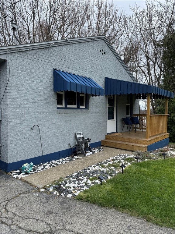 Union Twp - Law, Pennsylvania 16101, United States, 3 Bedrooms Bedrooms, ,2 BathroomsBathrooms,Residential,Pending,108127