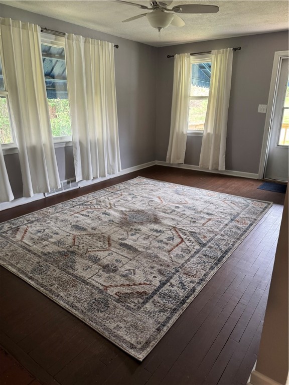 Union Twp - Law, Pennsylvania 16101, United States, 3 Bedrooms Bedrooms, ,2 BathroomsBathrooms,Residential,Pending,108127