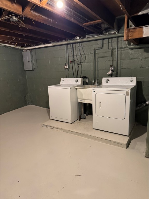 Union Twp - Law, Pennsylvania 16101, United States, 3 Bedrooms Bedrooms, ,2 BathroomsBathrooms,Residential,Pending,108127