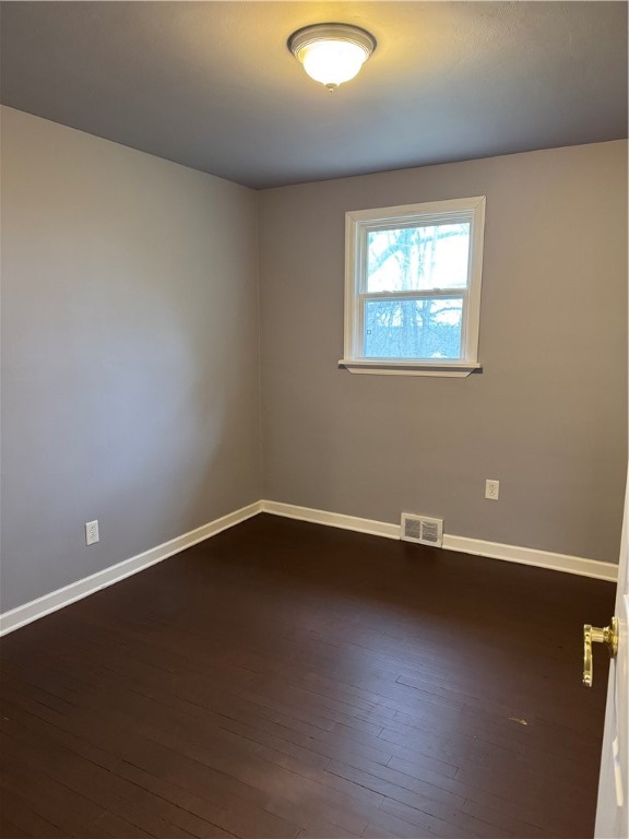 Union Twp - Law, Pennsylvania 16101, United States, 3 Bedrooms Bedrooms, ,2 BathroomsBathrooms,Residential,Pending,108127