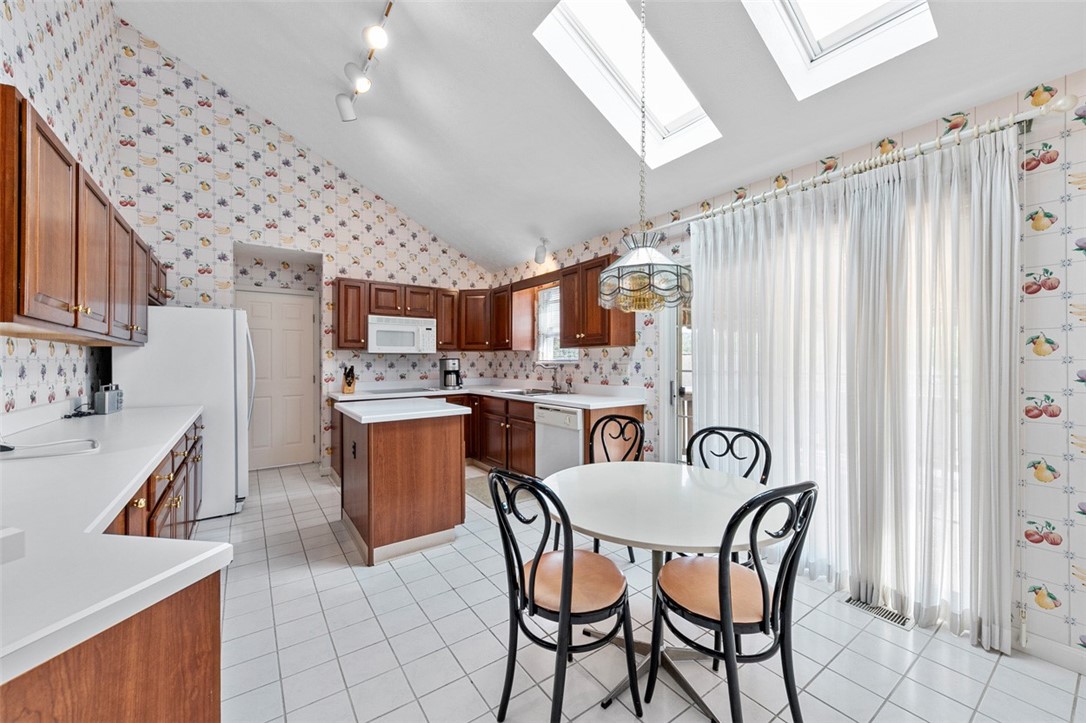 Murrysville, Pennsylvania 15668, United States, 3 Bedrooms Bedrooms, ,3 BathroomsBathrooms,Residential,Active,191680