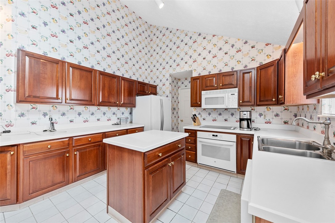 Murrysville, Pennsylvania 15668, United States, 3 Bedrooms Bedrooms, ,3 BathroomsBathrooms,Residential,Active,191680