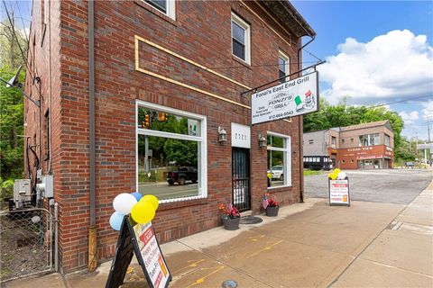 Photo of 2721 5th Ave, Mckeesport, PA 15132 (MLS # 1751803)