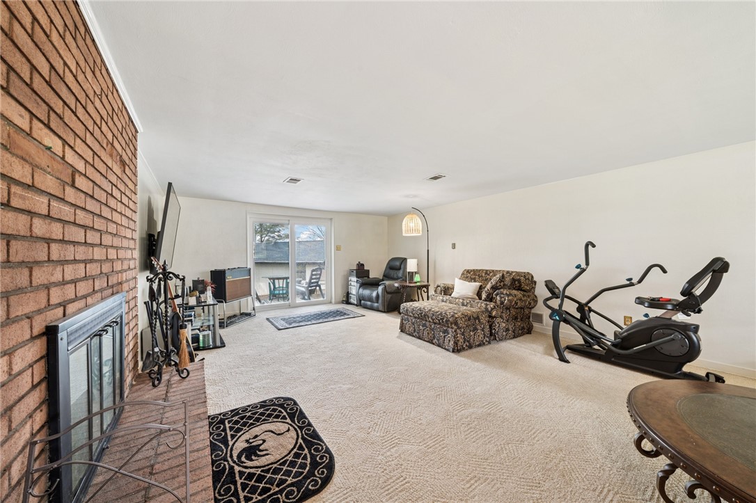 5000 Holly Court Ct, Murrysville, Pennsylvania image 4