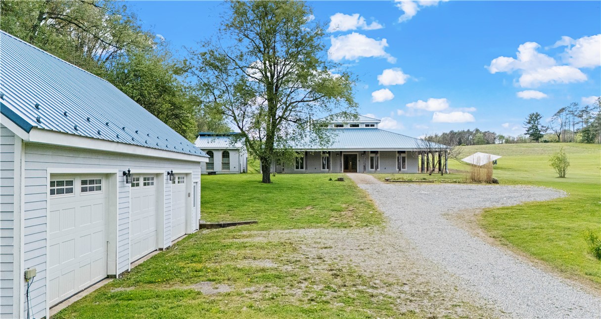 596 Wulfert Rd