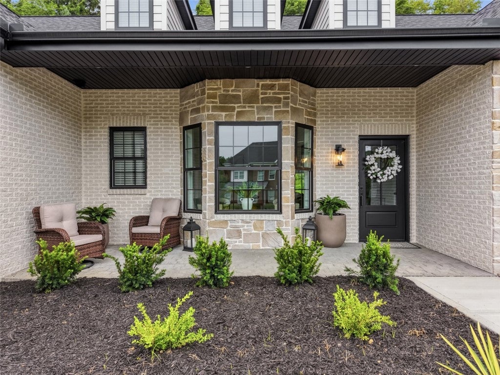 109 Field Brook Lane