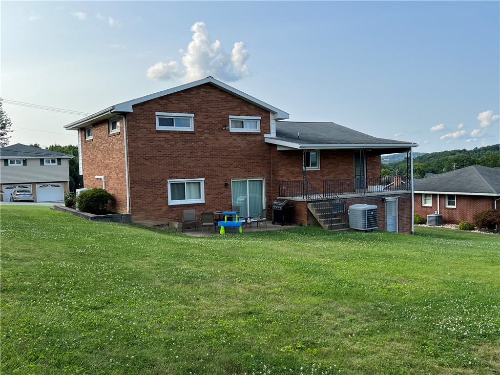 341 W 1st Ave, Latrobe, Pennsylvania image 24