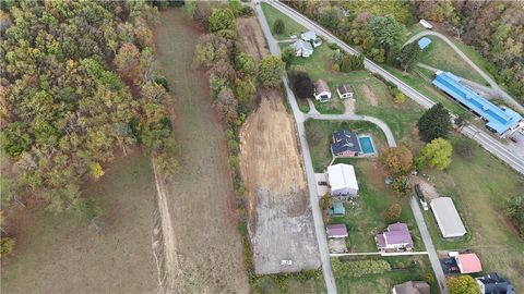 Photo of 112 Chestnut Street, Smicksburg, PA 16256 (MLS # 1725483)