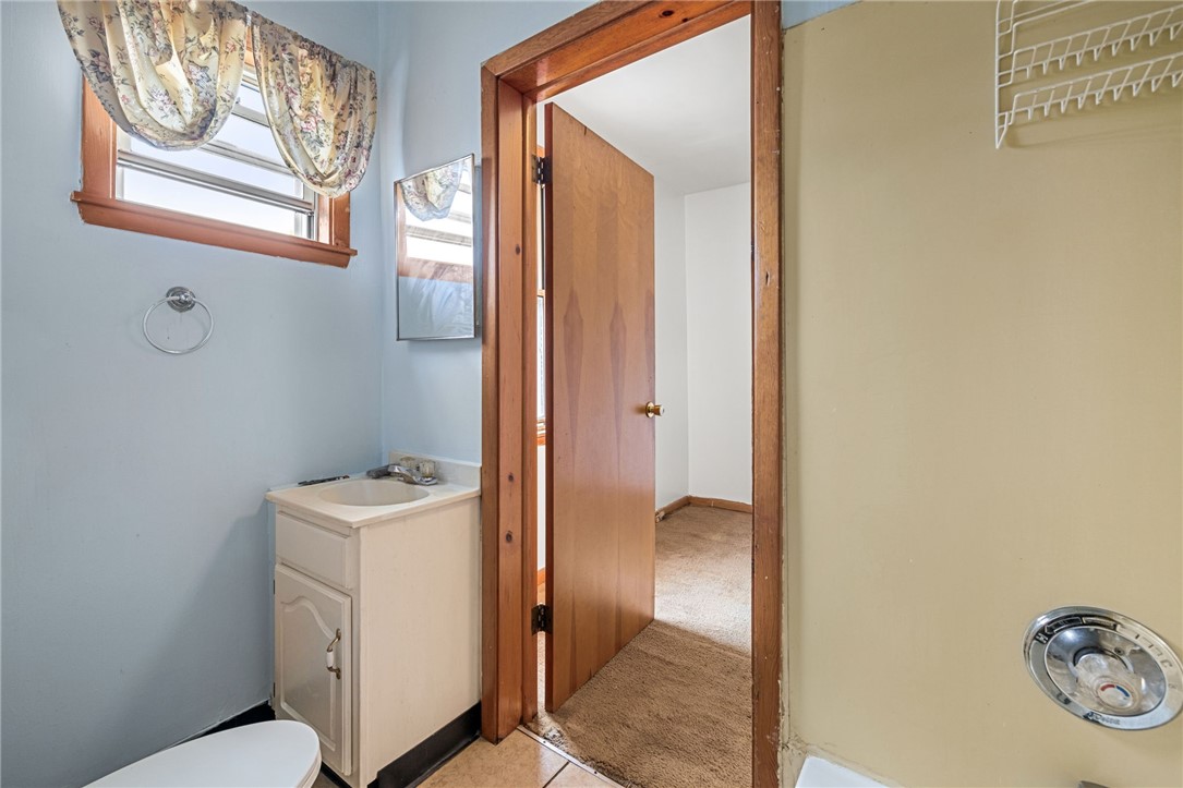 McKees Rocks, Pennsylvania 15136, United States, 2 Bedrooms Bedrooms, ,1 BathroomBathrooms,Residential,Active,143828