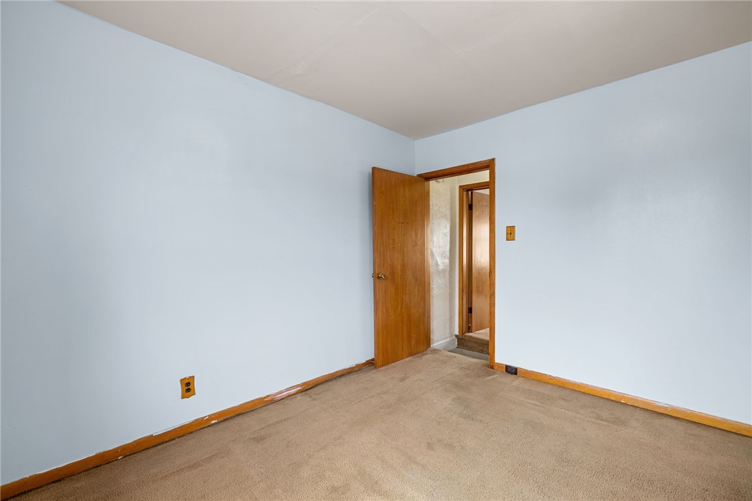 McKees Rocks, Pennsylvania 15136, United States, 2 Bedrooms Bedrooms, ,1 BathroomBathrooms,Residential,Active,143828