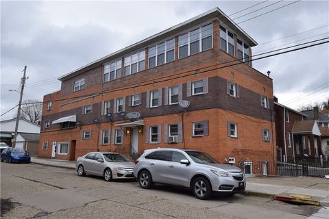 Photo of 801 23rd St, Ambridge, PA 15003 (MLS # 1746656)