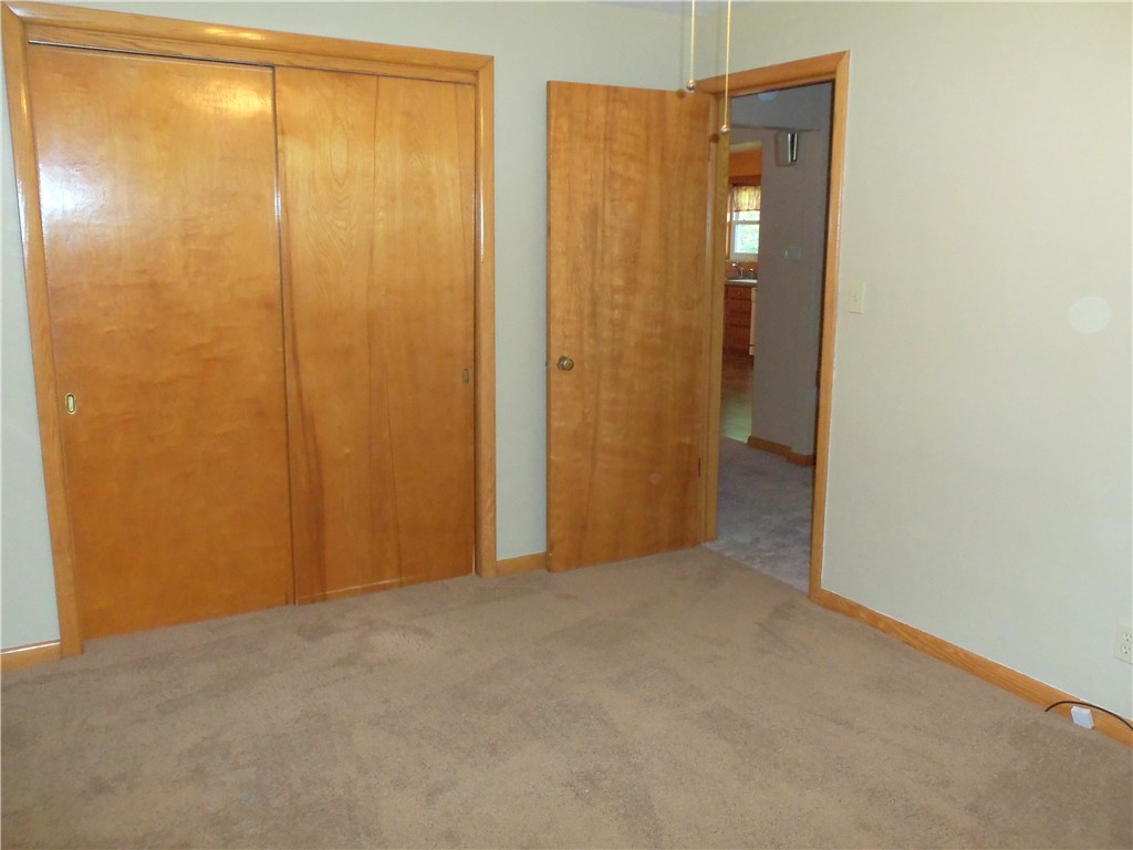 Smith, Pennsylvania 15021, United States, 3 Bedrooms Bedrooms, ,2 BathroomsBathrooms,Residential,Pending,155155