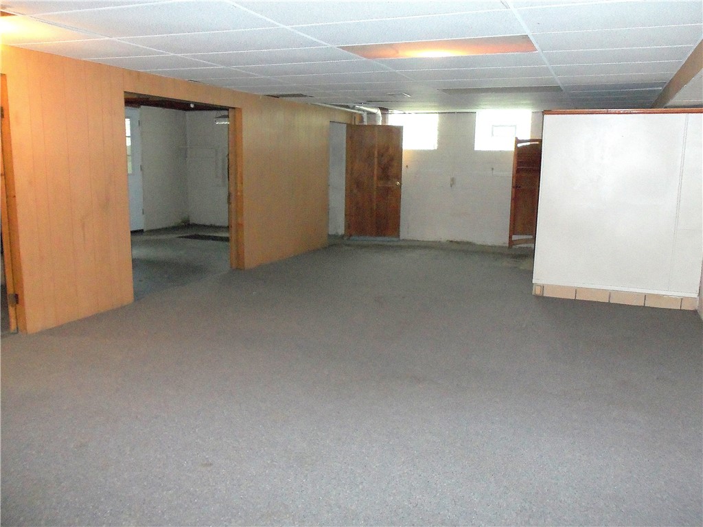 Smith, Pennsylvania 15021, United States, 3 Bedrooms Bedrooms, ,2 BathroomsBathrooms,Residential,Pending,155155