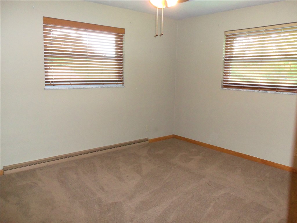 Smith, Pennsylvania 15021, United States, 3 Bedrooms Bedrooms, ,2 BathroomsBathrooms,Residential,Pending,155155