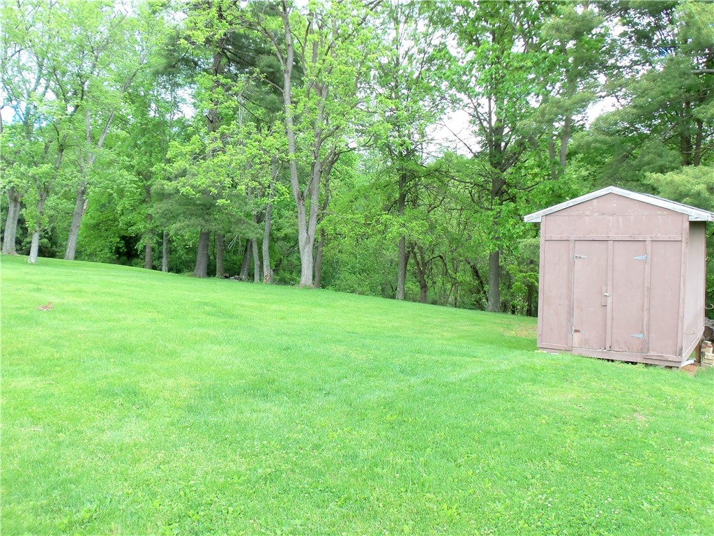 Smith, Pennsylvania 15021, United States, 3 Bedrooms Bedrooms, ,2 BathroomsBathrooms,Residential,Pending,155155