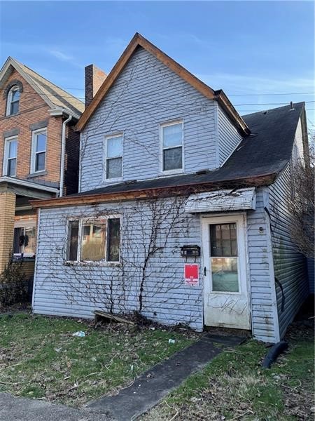 View Swissvale, PA 15218 house