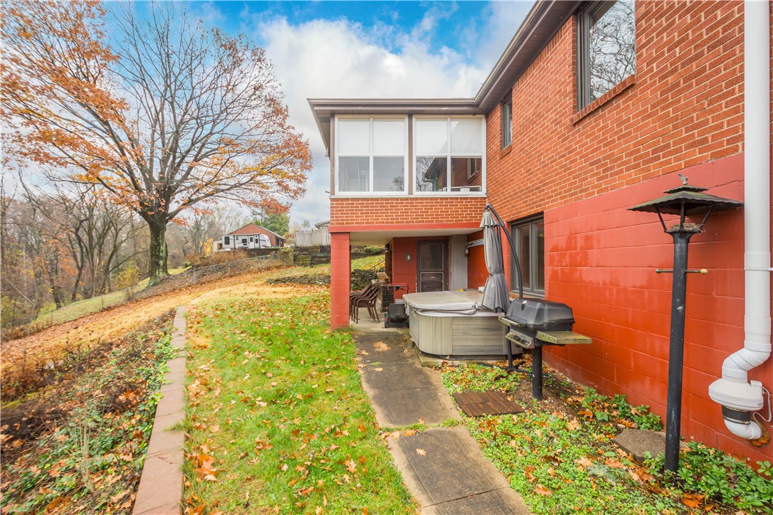 O'Hara, Pennsylvania 15215, United States, 5 Bedrooms Bedrooms, ,3 BathroomsBathrooms,Residential,Contingent,31743