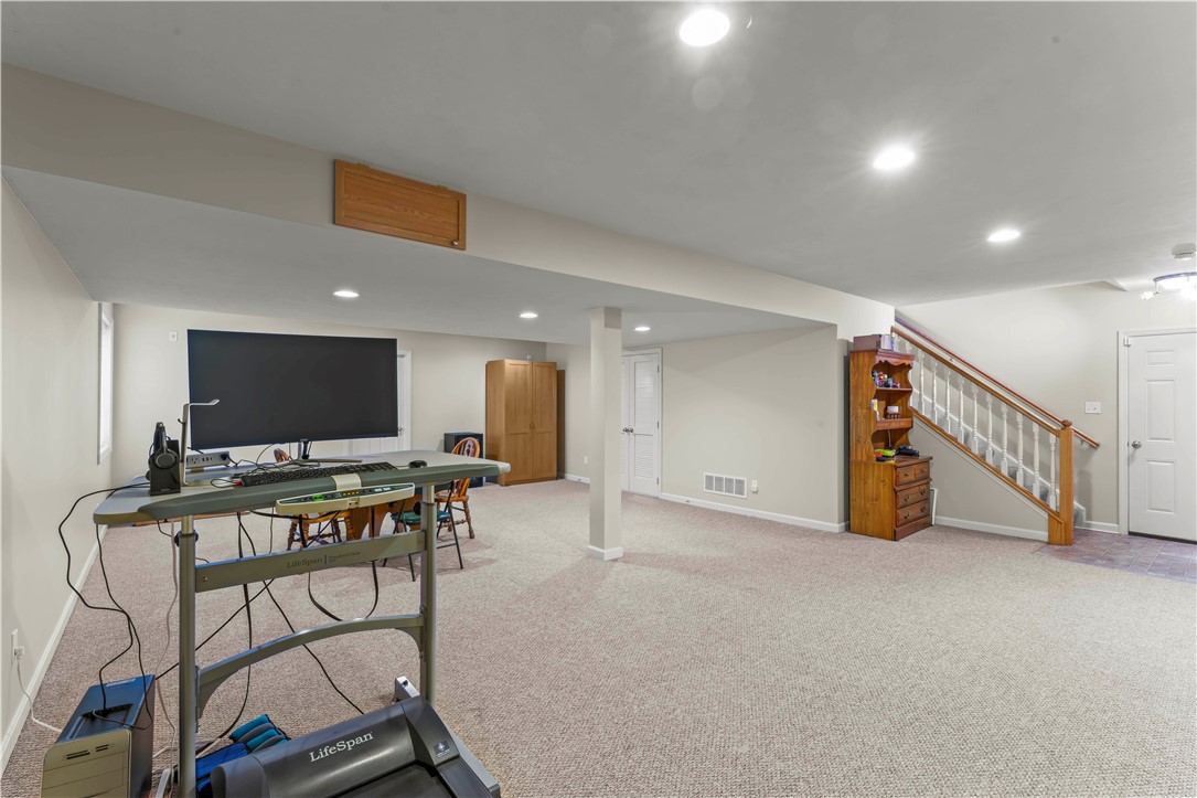1031 Greenfield Drive Dr, Cecil, Pennsylvania image 41