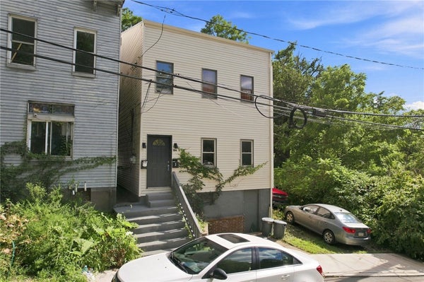 104 SOLAR ST, PITTSBURGH, PA 15212 - Image b0dfd3a071e319db39478ec289d06219/3054146995