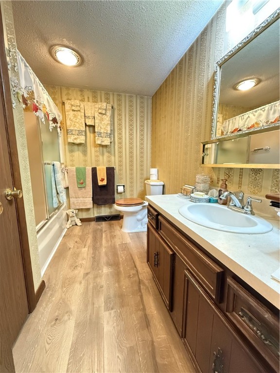 Hempfield Twp, Pennsylvania 16125, United States, 3 Bedrooms Bedrooms, ,2 BathroomsBathrooms,Residential,Active,234608