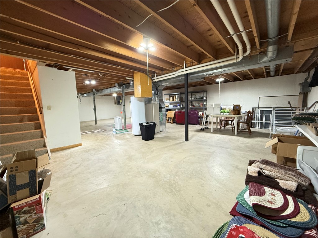 Hempfield Twp, Pennsylvania 16125, United States, 3 Bedrooms Bedrooms, ,2 BathroomsBathrooms,Residential,Active,234608