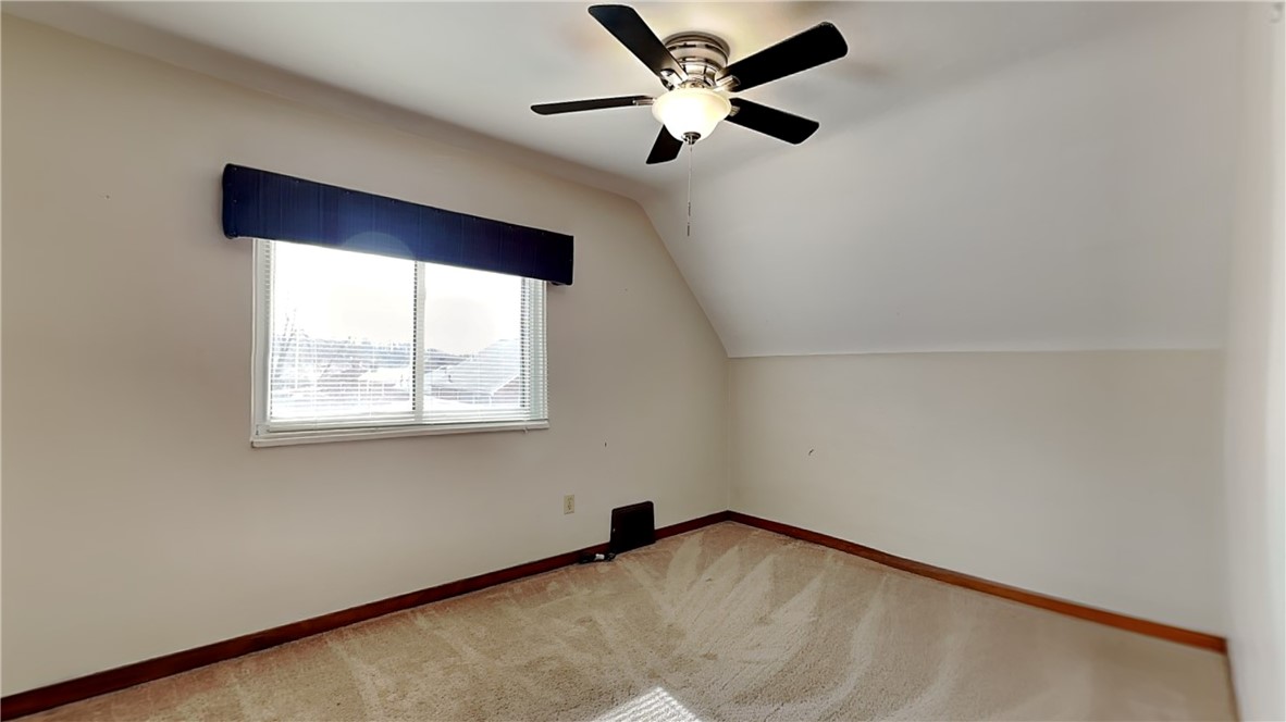 3249 Shadyway Dr, Brentwood, Pennsylvania image 19