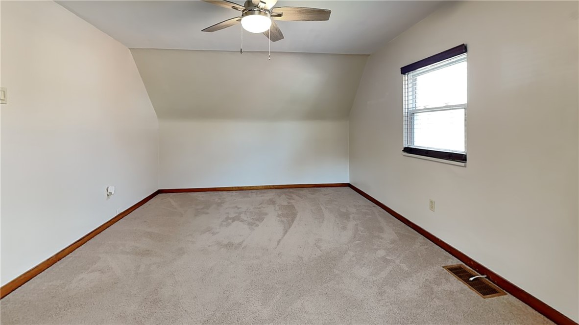 3249 Shadyway Dr, Brentwood, Pennsylvania image 17