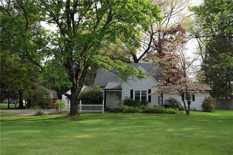 114 Clark Ave Twp of But SE PA 16002