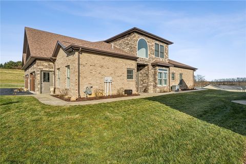 Photo of 1222 Bellfield Court, Greensburg, PA 15601 (MLS # 1736572)