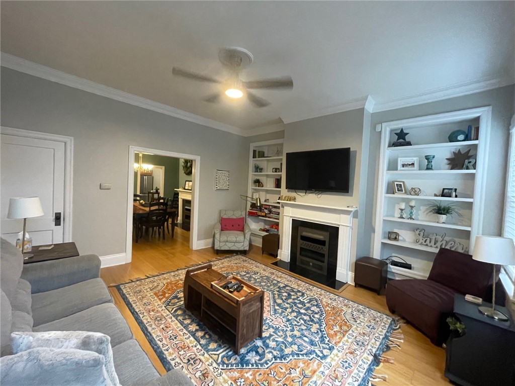 South Side, Pennsylvania 15203, United States, 3 Bedrooms Bedrooms, ,2 BathroomsBathrooms,Residential,Active,3756