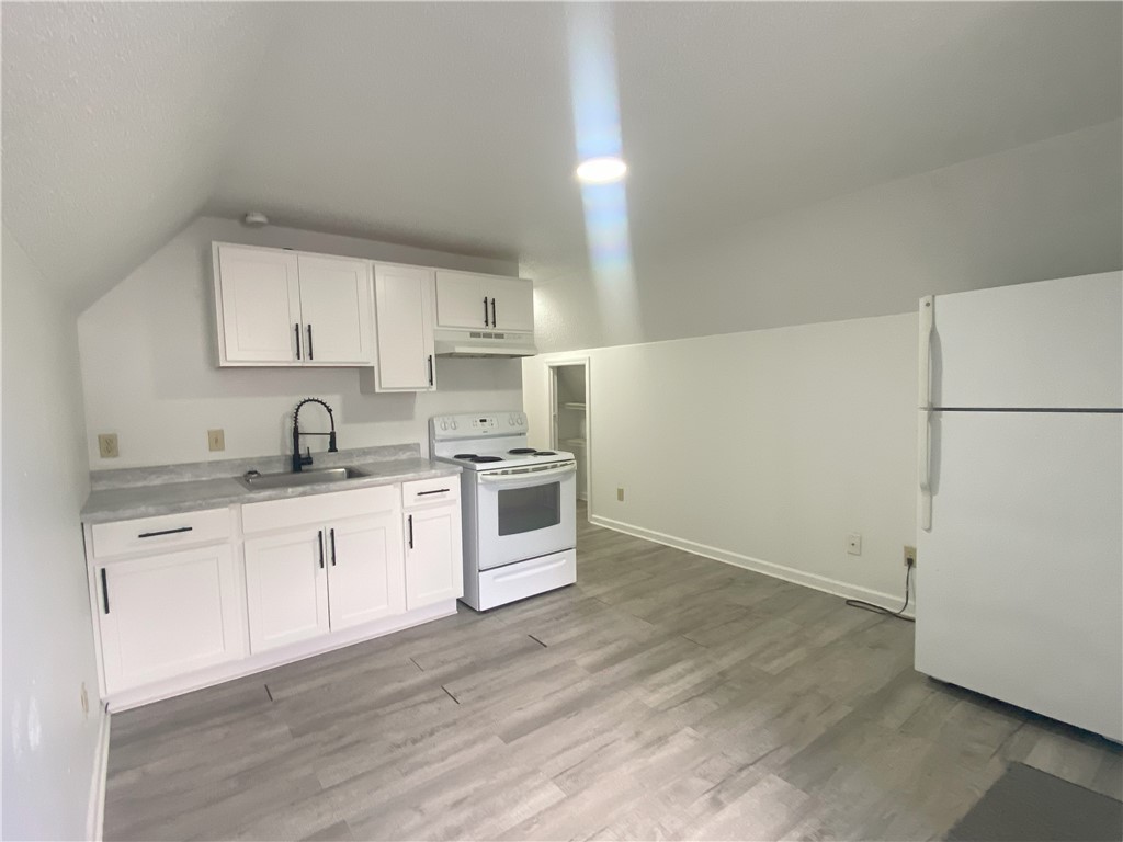 Penn Twp, Pennsylvania 15085, United States, ,2 BathroomsBathrooms,Residential,Active,208422