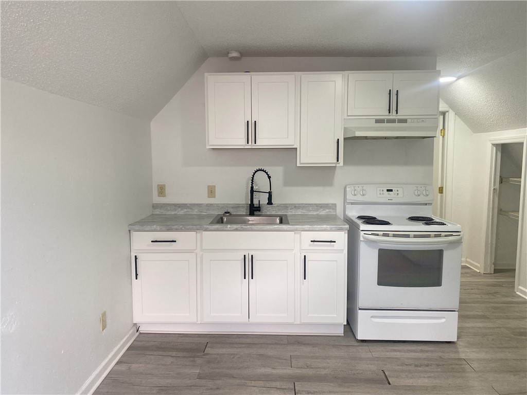 Penn Twp, Pennsylvania 15085, United States, ,2 BathroomsBathrooms,Residential,Active,208422