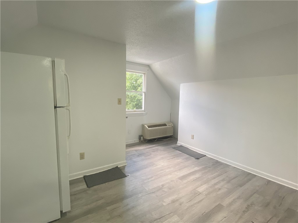 Penn Twp, Pennsylvania 15085, United States, ,2 BathroomsBathrooms,Residential,Active,208422