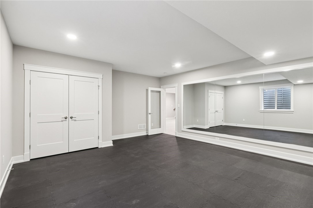 Cranberry Twp, Pennsylvania 16066, United States, 7 Bedrooms Bedrooms, ,7 BathroomsBathrooms,Residential,Active,254370