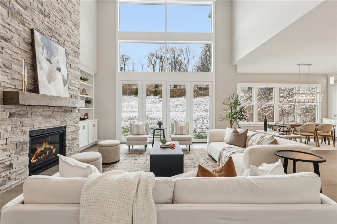 Cranberry Twp, Pennsylvania 16066, United States, 7 Bedrooms Bedrooms, ,7 BathroomsBathrooms,Residential,Active,254370