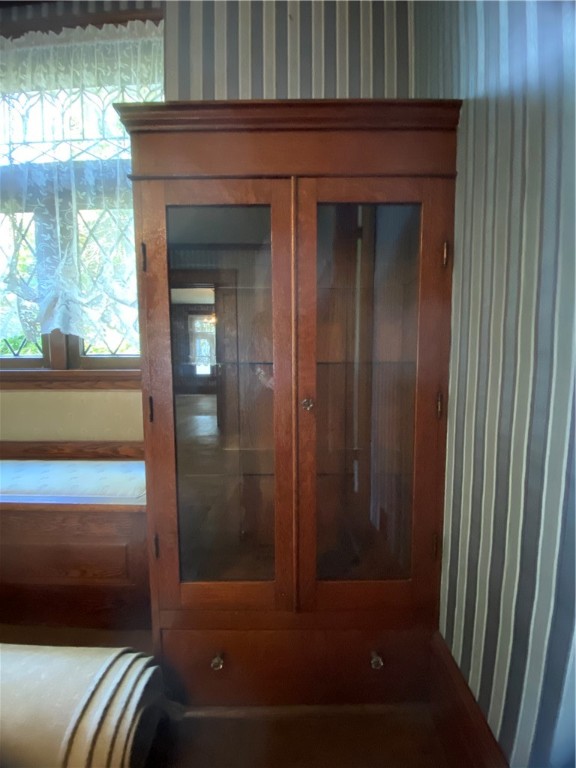 Greenville Boro - Mer, Pennsylvania 16125, United States, 3 Bedrooms Bedrooms, ,2 BathroomsBathrooms,Residential,Contingent,62505